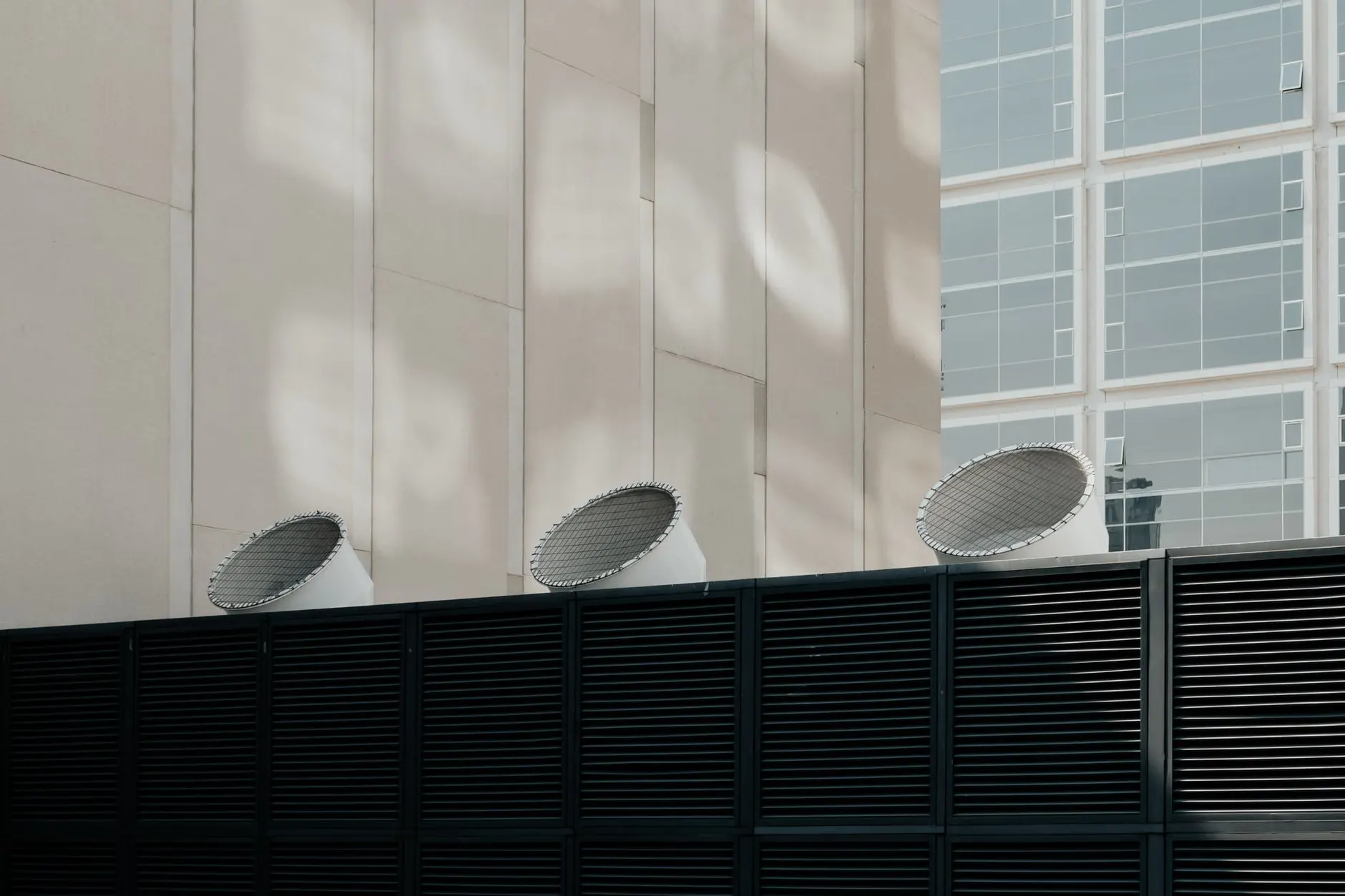 climatizacao na arquitetura tendencias eficientes sustentabilidade fachada com ventilacao